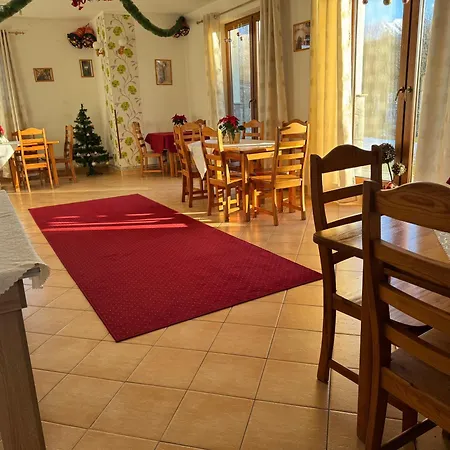 Bed & Breakfast Villa 84 & Apartments - Jacuzzi, Sauna