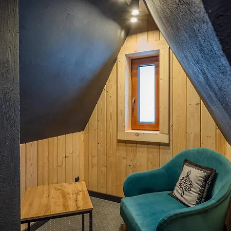 Nocleg ze śniadaniem 84 & Jacuzzi & Sauna *
